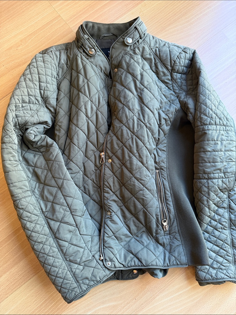 Women’s Quilted Jacket in Olive Green